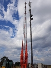 برج الاتصالات السلكية واللاسلكية الصلب المجلفن مع الأقواس وقضيب البرق