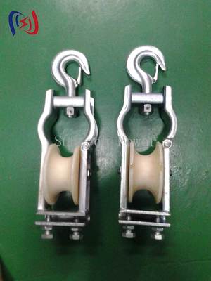 كتلة سحب موصل متينة مع حجم بكرات 660*560*100 مم، وعمر افتراضي سنة واحدة، وموصل LGJ1250 كحد أقصى لأعمال البناء