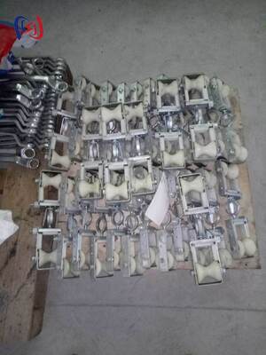 بلوك مزدوج المهنية مع 2KN الحمل المسموح به للميزة الميكانيكية ومقاومة التآكل