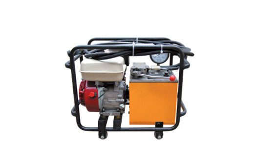 أدوات العقص الهيدروليكية التي تتميز بمضخة هيدروليكية عالية الضغط لتوفير الطاقة لآلات القطع والضغط والثقب