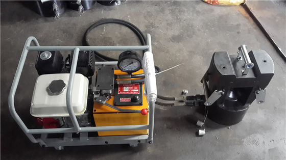 أدوات العقص الهيدروليكية التي تتميز بمضخة هيدروليكية عالية الضغط لتوفير الطاقة لآلات القطع والضغط والثقب