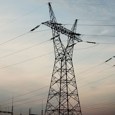 تراجع الجلفنة على الساخن 132kv برج خط نقل الطاقة